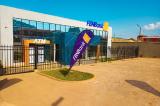 Une agence bancaire au design moderne et épure pour les clients FBNBANK de la ville de Butembo