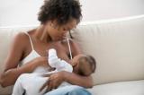 Les enfants nourris au sein six mois ont moins de troubles du comportement