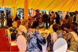 Kinshasa : Le roi, la reine et le président Tshisekedi ont participé à la Table ronde des femmes à l’Académie des Beaux-Arts