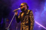 Concert de Ferré Gola : le gestionnaire du stade des martyrs affirme avoir touché 20.000$ et demande à l'artiste d'attendre la dernière décision