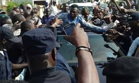 Infos congo - Actualités Congo - -Mali: Mamoudou Gassama accueilli en héros à Bamako