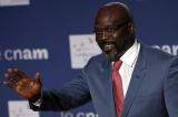Liberia : le président Weah chante contre le coronavirus