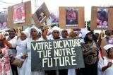 Guinée: des milliers de personnes manifestent contre une 