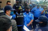 Honduras : Réclamé par les USA où il est accusé de trafic de drogue, l’ex-président Hernandez se rend à la police