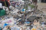 Kinshasa suffoque sous les ordures et le chaos routier !