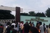Des étudiants de l'ISAU manifestent contre l'augmentation des frais académiques