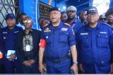 Transports en commun à Kinshasa : les conducteurs suspendent leur grève après un échange avec le commissaire divisionnaire Israël Kantu