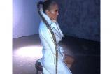 Jennifer Lopez cède à la tendance de la maxi tresse