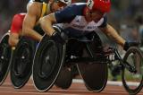 Un atelier de réparation pour petits et grands bobos des équipements paralympiques