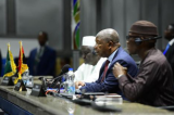 Sommet extraordinaire d’Addis-Abeba : Lourenço rencontre tour à tour Tshisekedi et Kagame