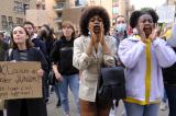 Belgique : plus de 100 manifestants réclament la libération de l’étudiant rd-congolais de l’UCL détenu en centre fermé