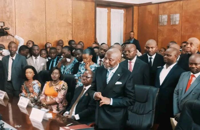 Info Congo - Actualité Congo -  - -Assemblée nationale : Remise et reprise entre le bureau d'âge et l'équipe Kamerhe