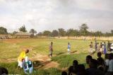 Ituri : L’administrateur militaire d’Irumu suspend jusqu’à nouvel ordre les activités sportives après des incidents à Komanda