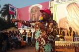 Kyungu retrouve sa liberté de mouvement