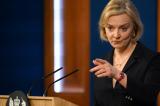 Royaume-Uni : Liz Truss limoge le ministre des Finances et renonce à des baisses d'impôts