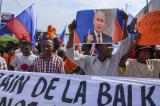 Kinshasa: des dizaines de jeunes manifestent contre la venue de Macron 