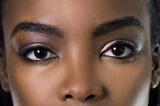 Quelques étapes essentielles pour réussir un maquillage yeux de biche