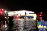 États-Unis: un Boeing 737 achève son atterrissage dans l'eau
