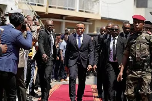 La Cour suprême malgache rejette une demande de destitution du président