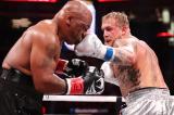 Boxe : Jake Paul Bat Mike Tyson par décision unanime dans un combat de poids lourds au Texas