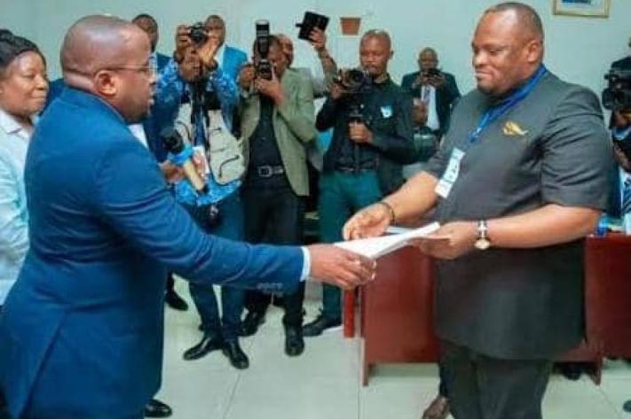 Crise de gouvernance à Kinshasa : le vice-Premier ministre Shabani convoque le Bureau de l’Assemblée provinciale et le gouverneur Bumba