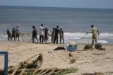 Kongo-Central: au moins 10 morts dans une bousculade sur la plage de Muanda