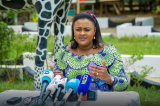 Gouvernement Sama II : « Les Congolais n’ont rien à espérer » (Francine Muyumba)
