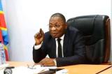 Sécurité publique menacée : Firmin Mvonde cible les détenus évadés