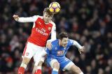 Arsenal et Manchester United en danger en Premier League 