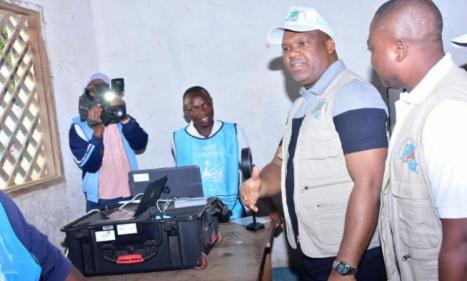Infos congo - Actualités Congo - -Tshopo. Corneille NANGAA Yebeluo, président de la CENI à l’Université de Kisangani, ce lundi...