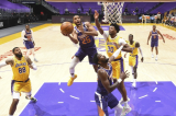 NBA finals : Avec 47 points, Devin Booker des Phoenix Sun domine les Los Angeles Lakers de King James et les envoie déjà en vacances lors du Game 6  