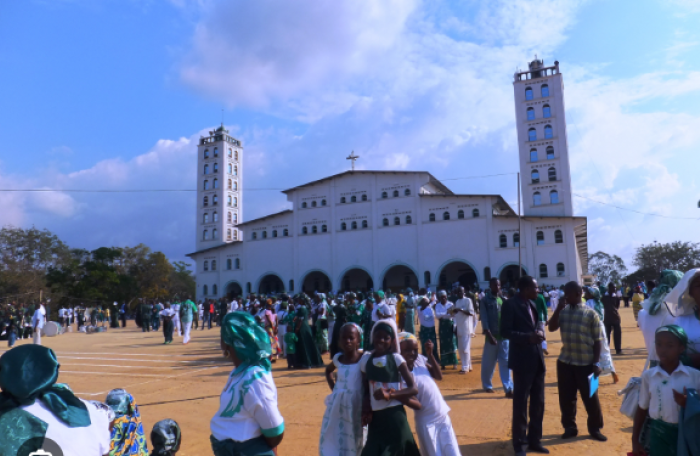 Info Congo - Actualité Congo -  - -Le président Félix Tshisekedi élève Nkamba au rang de Ville Sainte lors de la commémoration de Simon Kimbangu