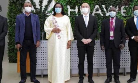 Infos congo - Actualités Congo - -La ministre Néné Ilunga Nkulu satisfaite de la responsabilité sociale de Huawei envers ses...