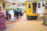 COVID-19 : Denise Nyakeru octroie deux ambulances au Comité de la riposte