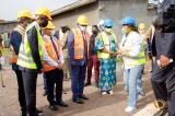 Kinshasa : Denise Nyakeru inspecte les travaux de réhabilitation et de construction du Centre féminin Maman Mobutu 