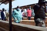 Forêt : Claude Nyamugabo annonce la saisie de toutes les grumes illégales dans les ports de Kinshasa
