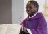 -Allemagne: Olivier Ndjimbi-Tshiende, le prêtre congolais pro-migrants, a démissionné après des attaques racistes