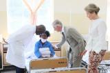 Sud-Kivu : le Roi des Belges rend visite aux femmes victimes de violences sexuelles à l’hôpital de Panzi