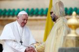 Au Maroc, le pape François appelle les croyants à « vivre en frères » selon sa propre conviction religieuse