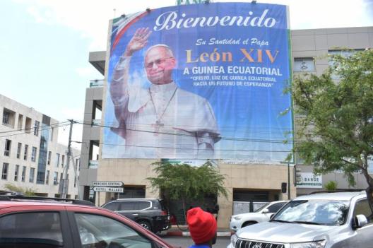 Le pape Léon XIV en Guinée équatoriale pour la dernière étape de sa tournée africaine