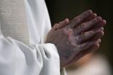 Un premier pas de l'Église catholique vers la reconnaissance des enfants de prêtres