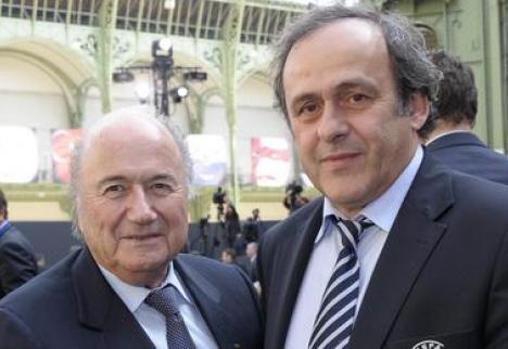 Fifa : sanction alourdie pour Platini et Blatter ?