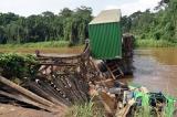Suspension du trafic routier entre Goma et Bukavu après l'effondrement du pont Mubimbi