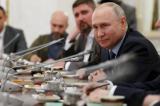 Guerre en Ukraine: Poutine affirme infliger des pertes «catastrophiques», Kiev assure «avancer»