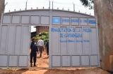 Nord-Kivu : des armes blanches et téléphones saisis par la Police après un bouclage à la prison de Butembo