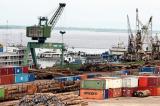 Ports illégaux et clandestins en RDC : « La spoliation des concessions de la SCTP SA et de la SNCC SA constitue un sérieux défi de gouvernance », selon Chérubin Okende