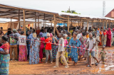 Sud-Kivu : au site de Rugombo, au Burundi, des réfugiés congolais dépourvus de tout