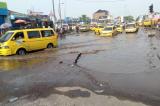Kinshasa : croisements Triomphal-Sendwe, Triomphal-Huileries, Triomphal-Lumumba et Échangeur, plus de 280 trous rendent la circulation difficile