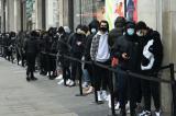 Royaume-Uni : Il gagne jusqu'à 200 euros par jour pour faire la quaue à la place d'autres personnes