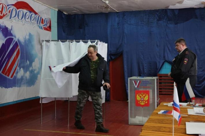 Présidentielle en Russie au deuxième jour de vote, le taux officiel de